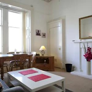https://grindlay-street-residence.edinburghhotelsuk.org